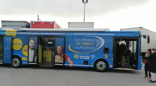 Succès de l’opération « Bus de l’emploi »